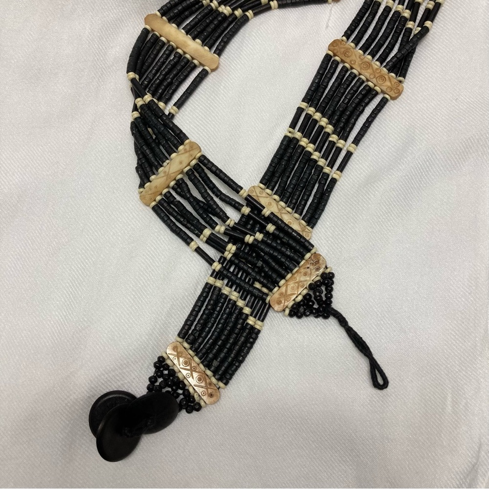 Vintage 1970s handmade bone & horn bead belt.